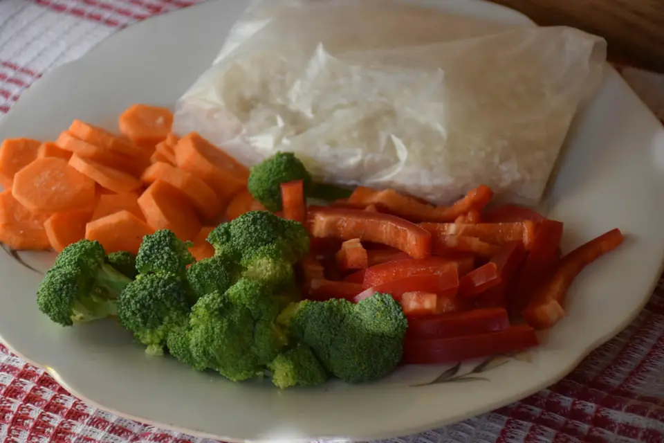 Garnitura de orez cu legume – etapa 3
