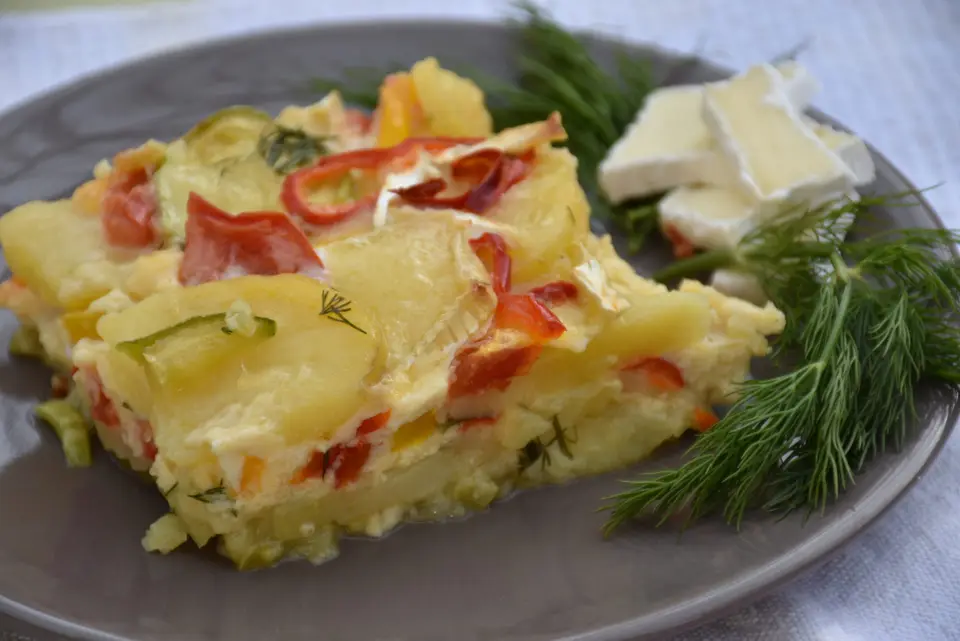 Legume la cuptor cu branza brie – etapa 2