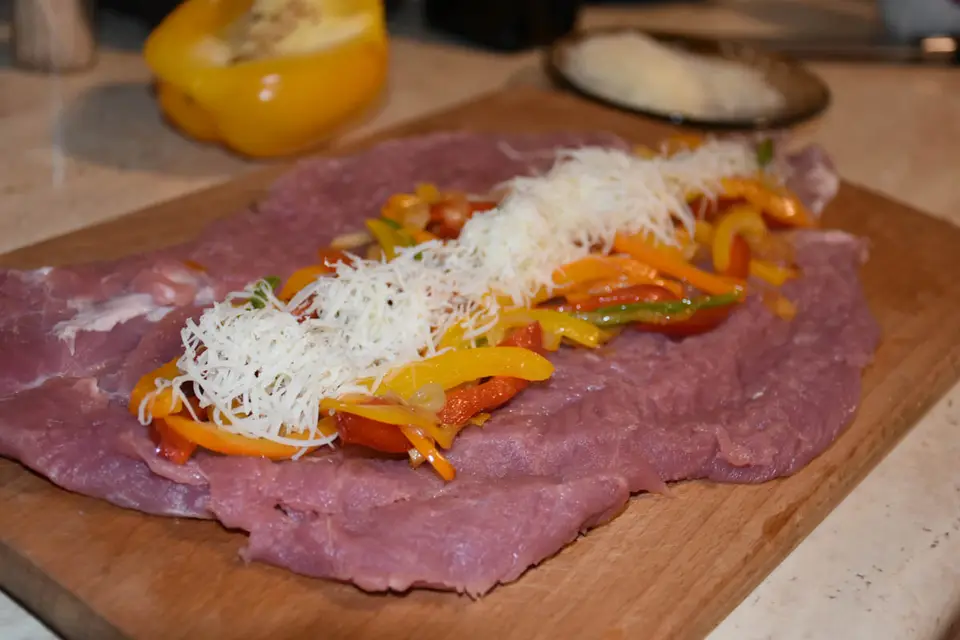 Muschi de porc in tepuse la tigaie – etapa 5
