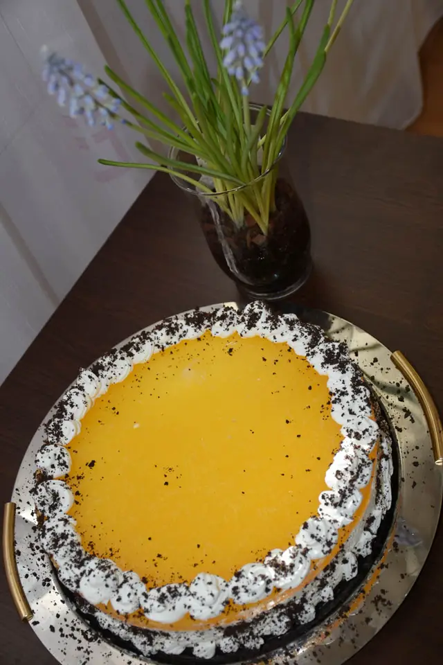 Cheesecake cu portocale si biscuiti oreo – etapa 2