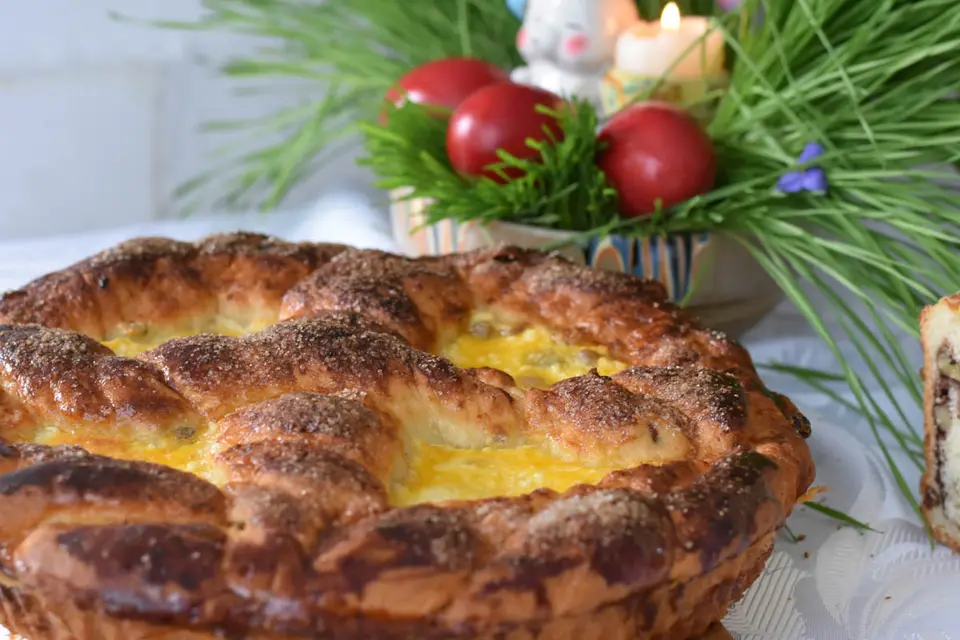 Pasca cu aluat de cozonac – etapa 2