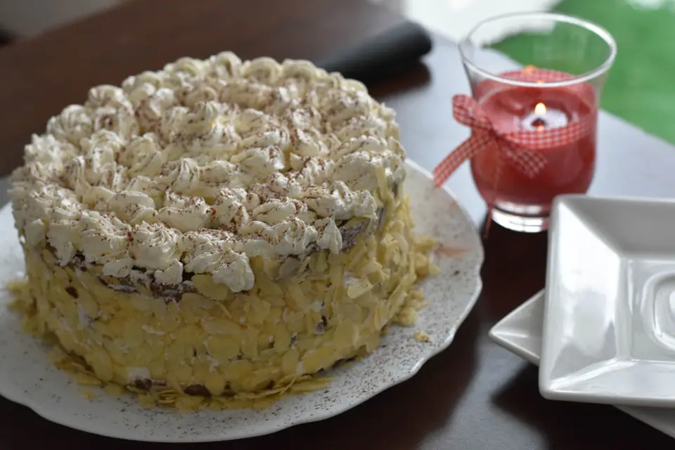 Cheesecake Oreo Reteta Tort cu fructe de padure – etapa 4