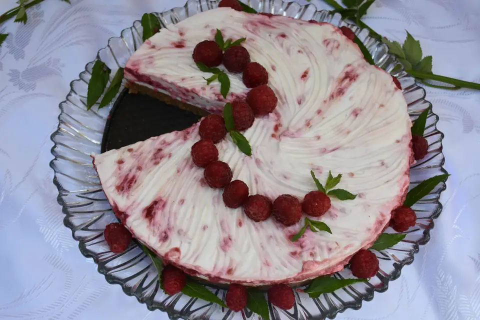 Cheesecake cu zmeura – etapa 3