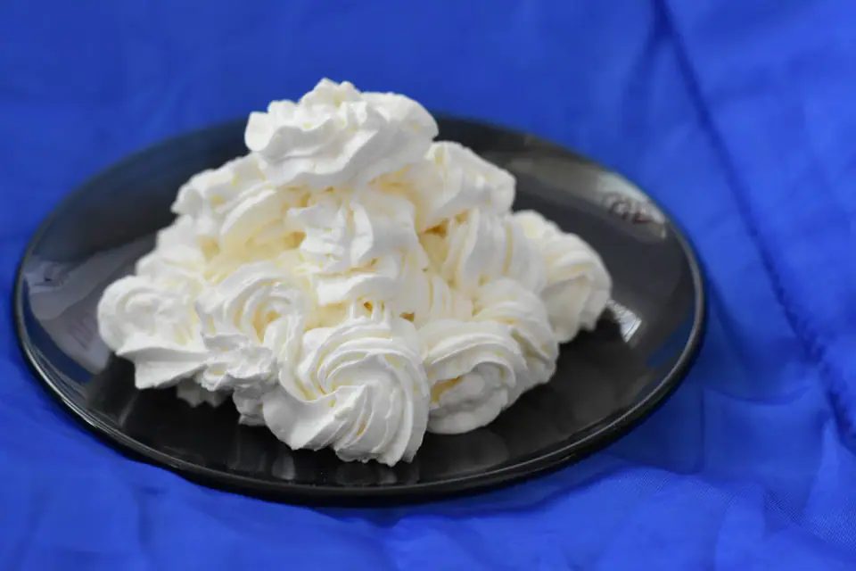 Crema cu mascarpone si frisca lichida – rețetă