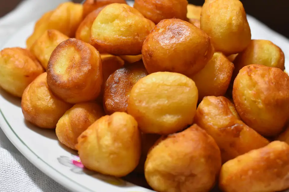 Gogosi pufoase cu iaurt – etapa 6