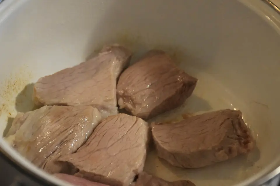 Mazăre cu carne de porc – etapa 2