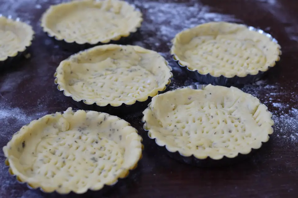 Mini tarte cu branza de capra – etapa 2