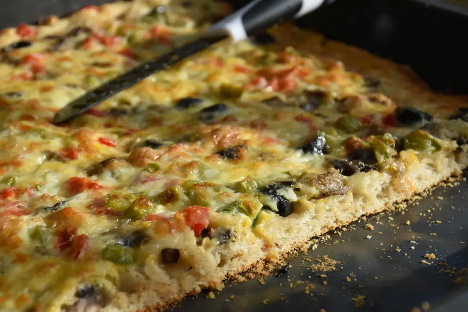 Pizza cu legume – etapa 3