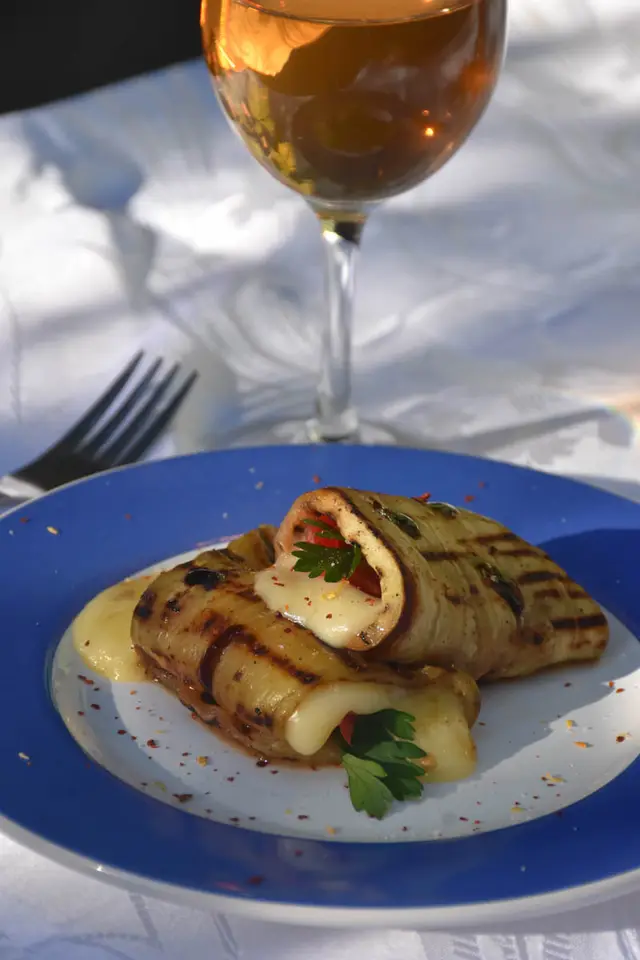Rulouri de vinete cu mozzarella – etapa 2