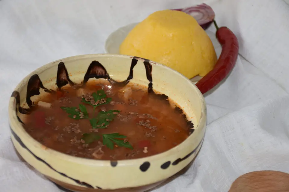 Supă de fasole cu costiță afumata – etapa 1
