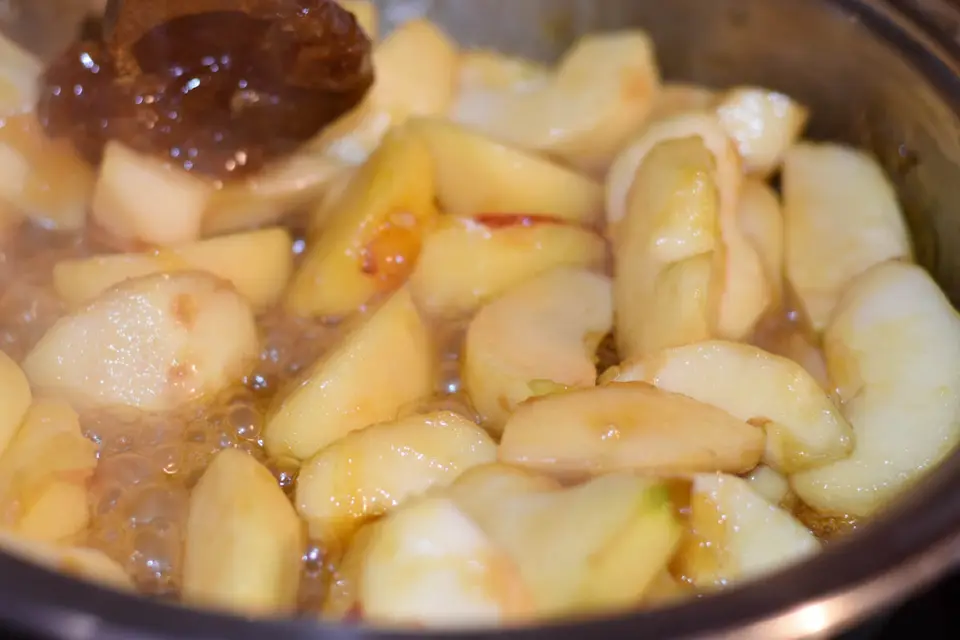 Tarta Tatin – etapa 5